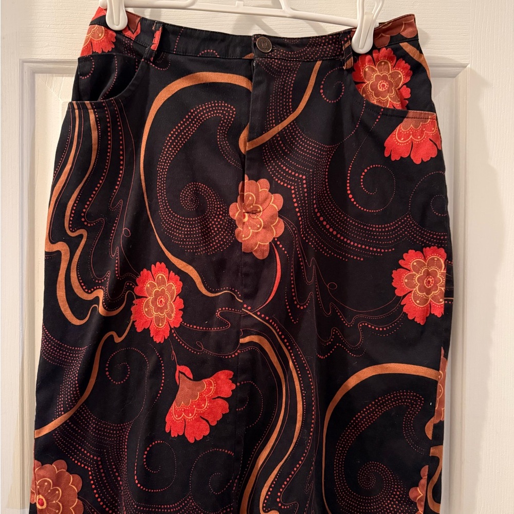 Vintage Floral Patterned Skirt